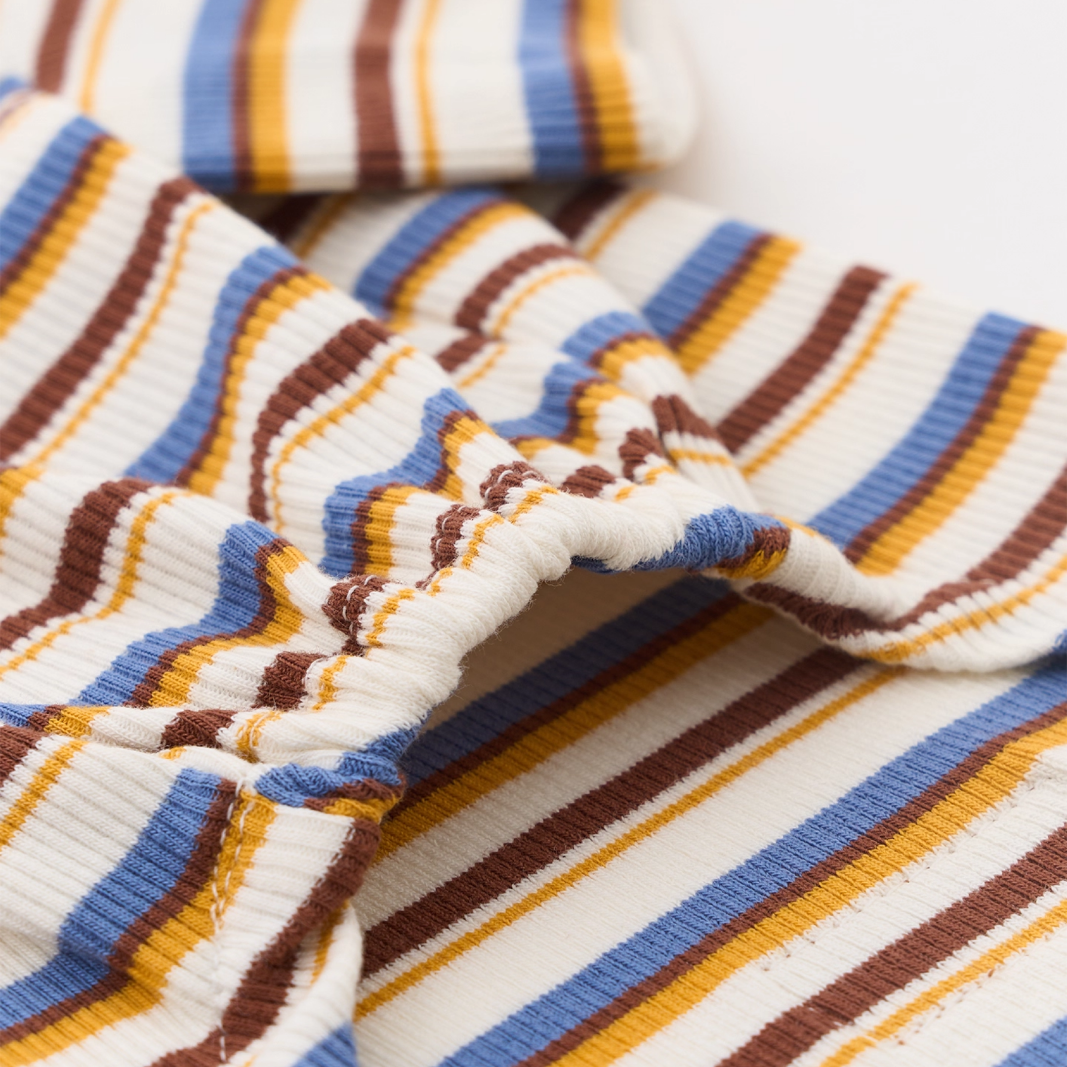 レトロラインタートルトップス